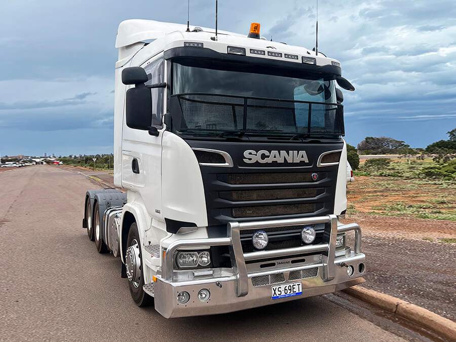 Scania R560 Prime Mover